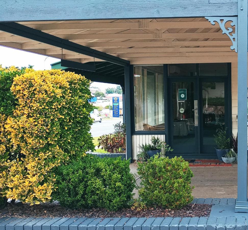 Redhill Cooma Motor Inn Buitenkant foto